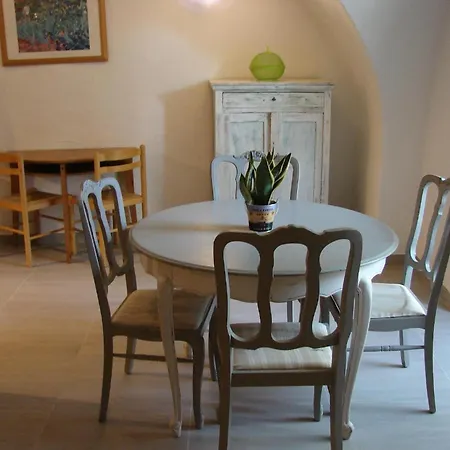 Apartman Confort 2-4 Joyeuse