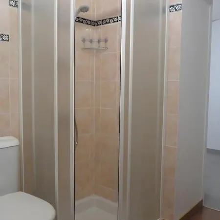 Confort 2-4 Apartman Joyeuse